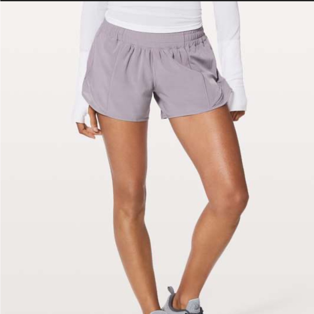 Lululemon Hotty Hot Short